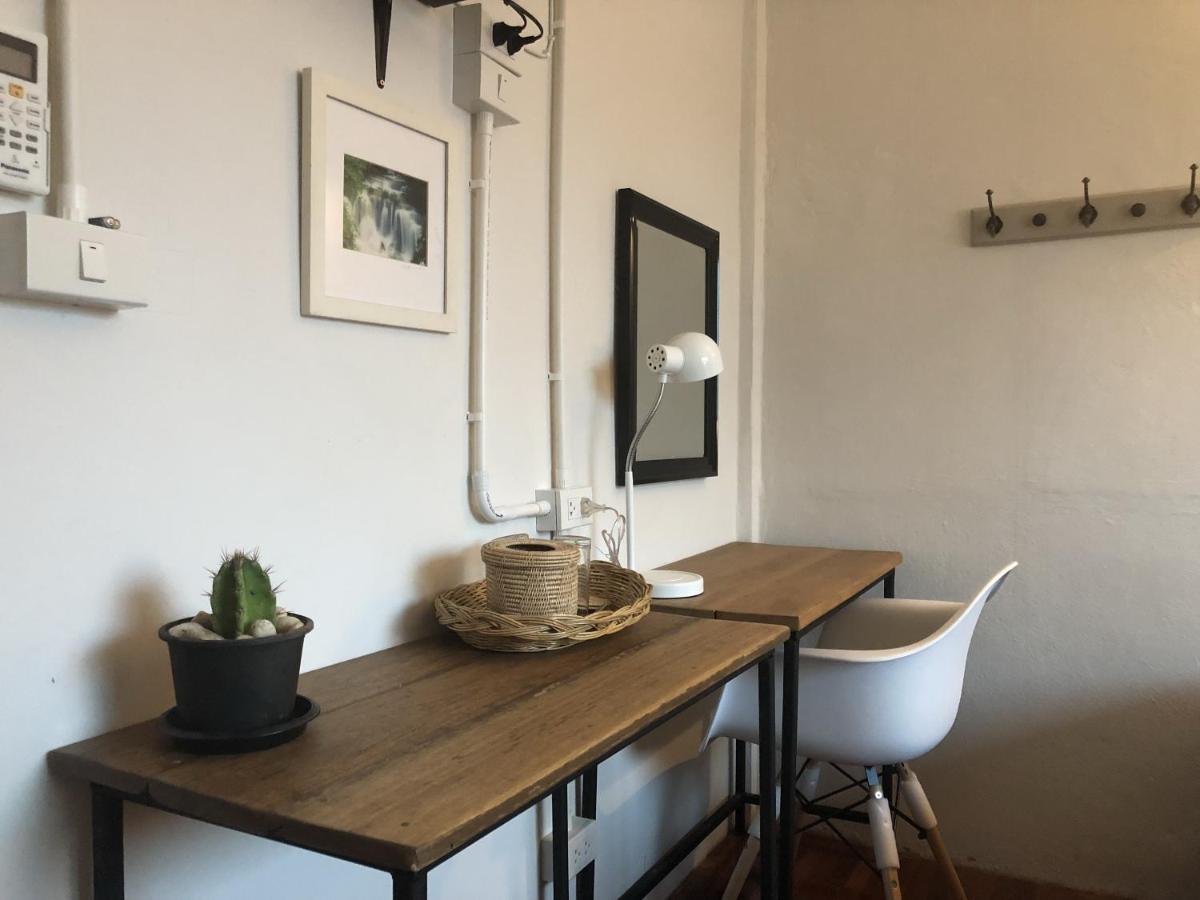 Pingplalee Female House Bed and Breakfast Μπανγκόκ Εξωτερικό φωτογραφία
