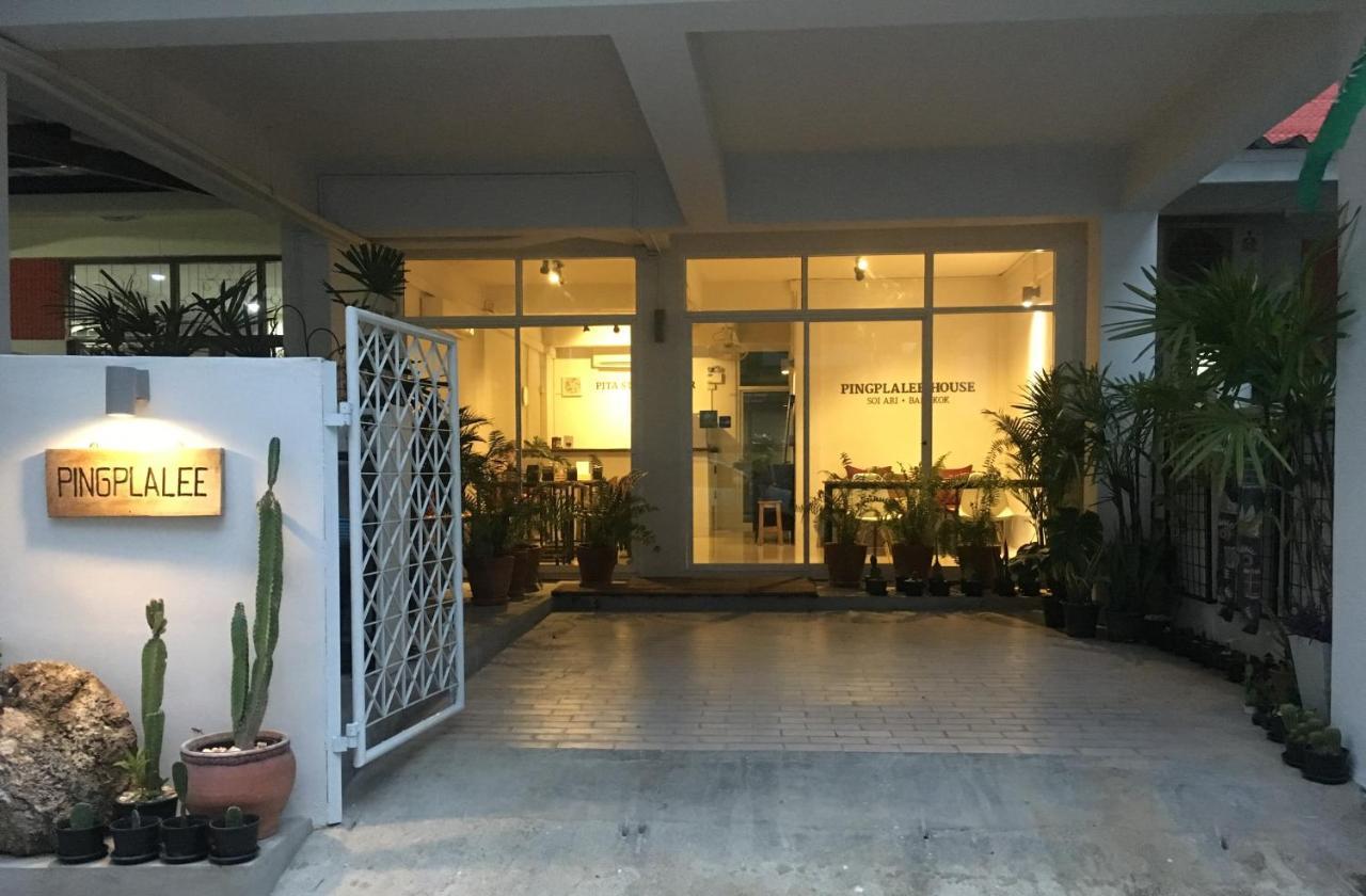 Pingplalee Female House Bed and Breakfast Μπανγκόκ Εξωτερικό φωτογραφία