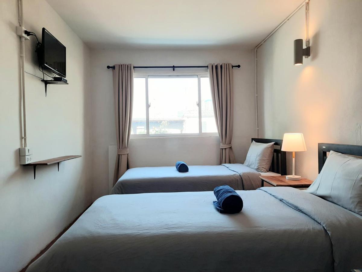 Pingplalee Female House Bed and Breakfast Μπανγκόκ Εξωτερικό φωτογραφία