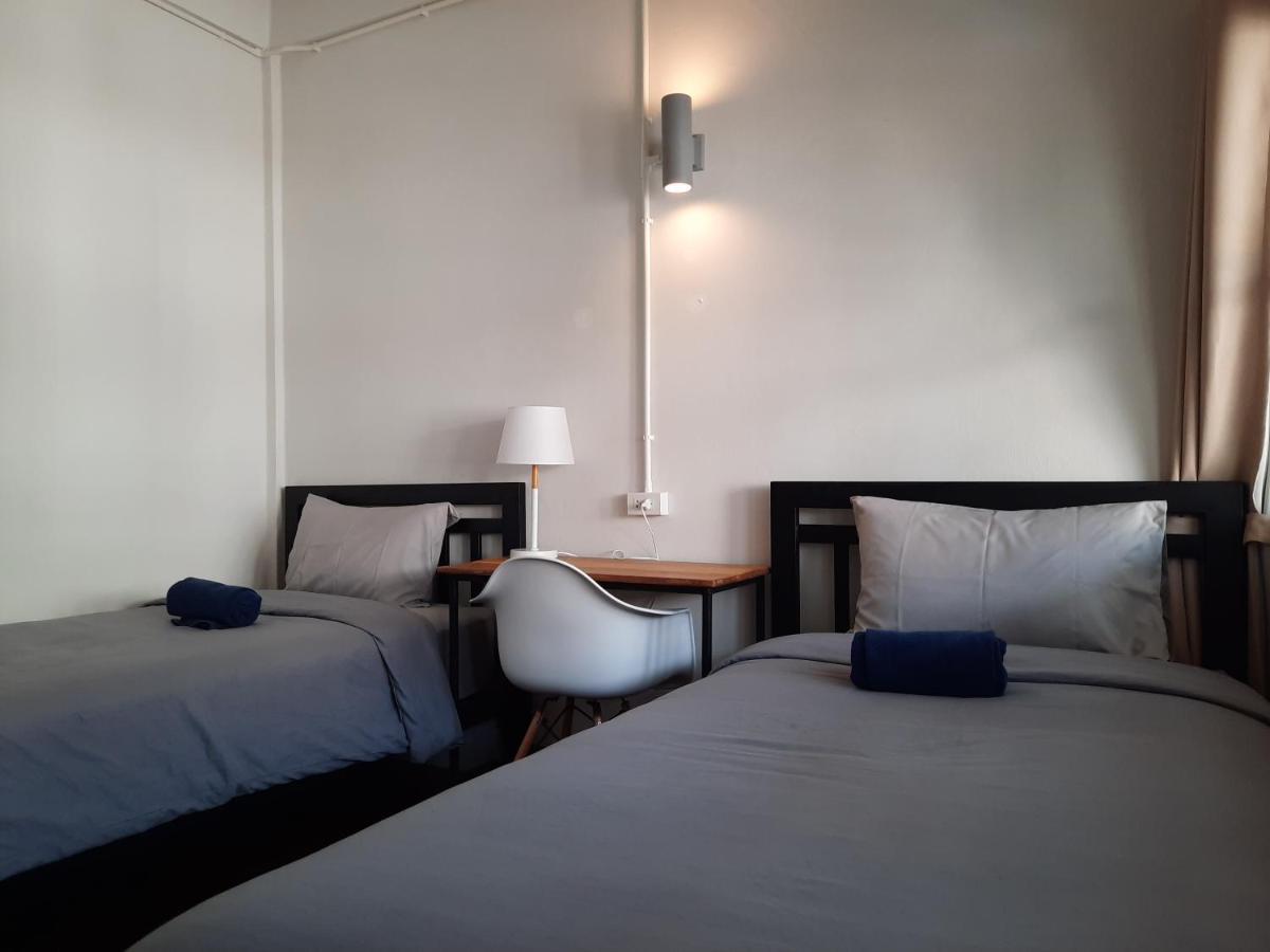 Pingplalee Female House Bed and Breakfast Μπανγκόκ Εξωτερικό φωτογραφία