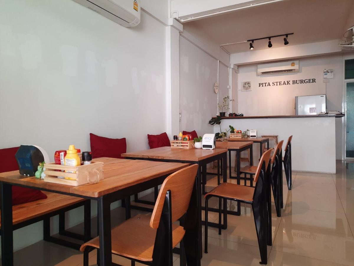 Pingplalee Female House Bed and Breakfast Μπανγκόκ Εξωτερικό φωτογραφία